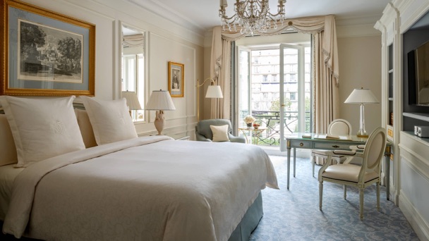 image 3 Four Seasons Hotel George V PARIS